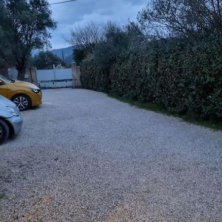 Grand Appartement T2 Les Aiguiers Kültér fotó